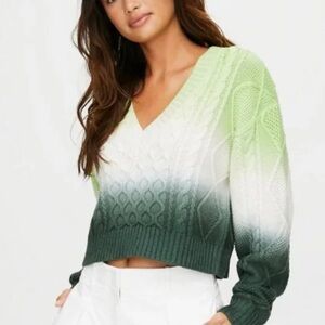 Mystic v neck cropped sweater